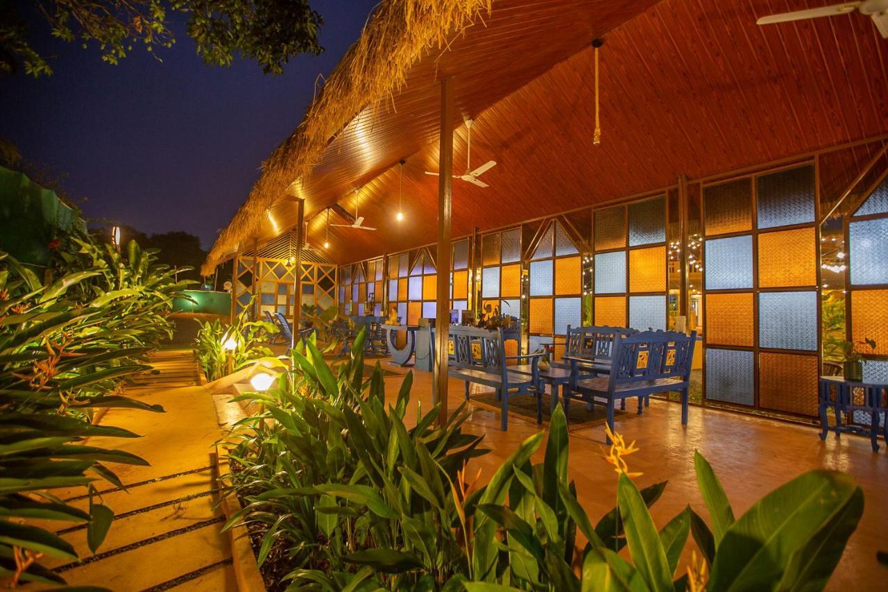One At Goa Hotel Canacona Bagian luar foto
